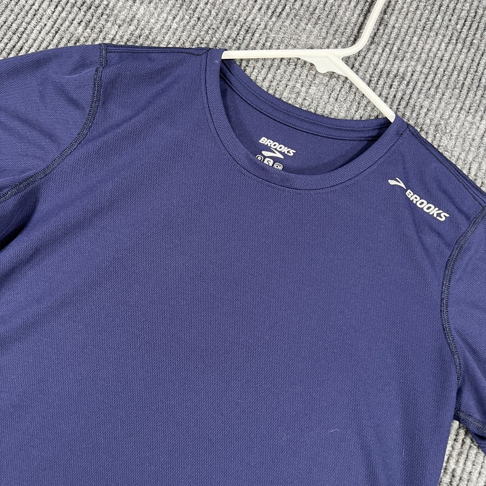 Brooks Shirt Womens Small Blue Activewear Running Top Athletic Lightweight Tee